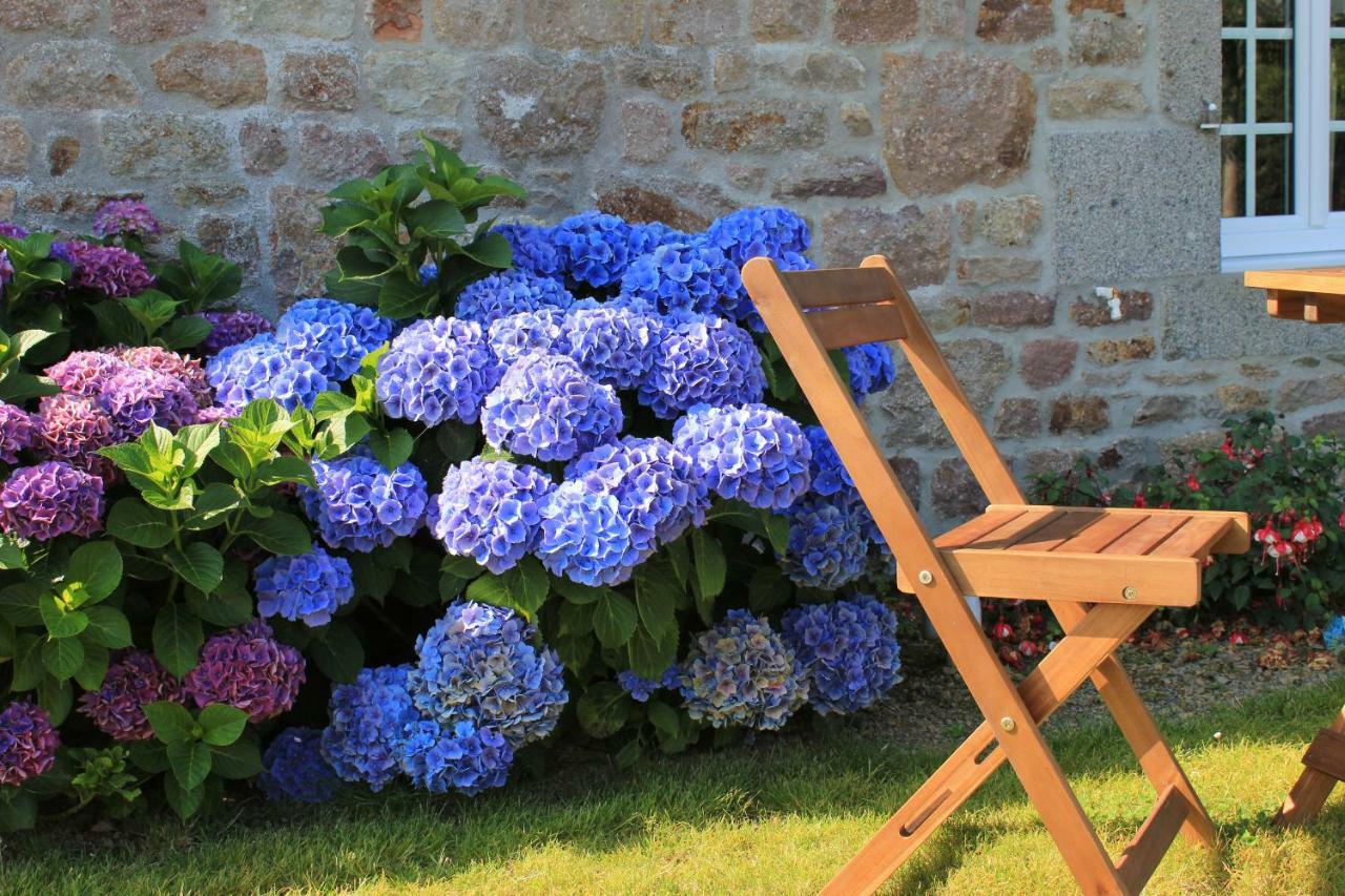 La Lande-d'Airou Les Goubelins B&B 외부 사진